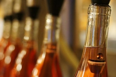 3 New Year's Resolutions for Your Process Manufacturing ERP Project - Bottling